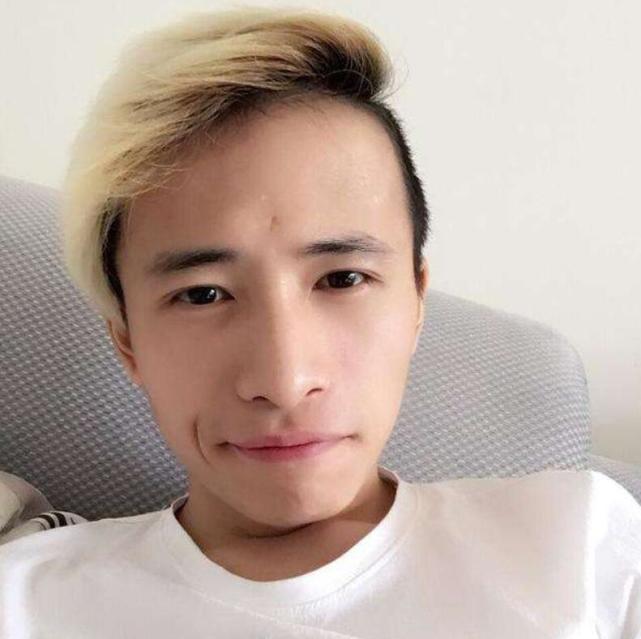文森特竟直接怼王者荣耀？自称还好没玩，小学生太多