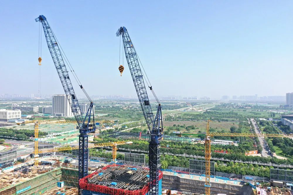 空中造楼机!