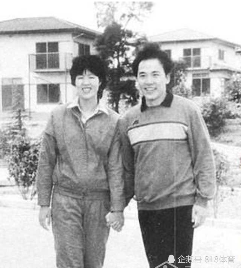 1986年10月,白帆和郎平结婚.