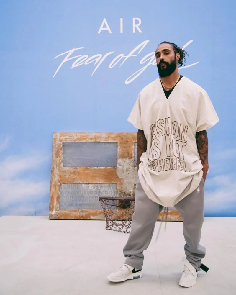 受职业棒球运动员父亲的影响,jerry lorenzo 更与棒球运动有着深厚的