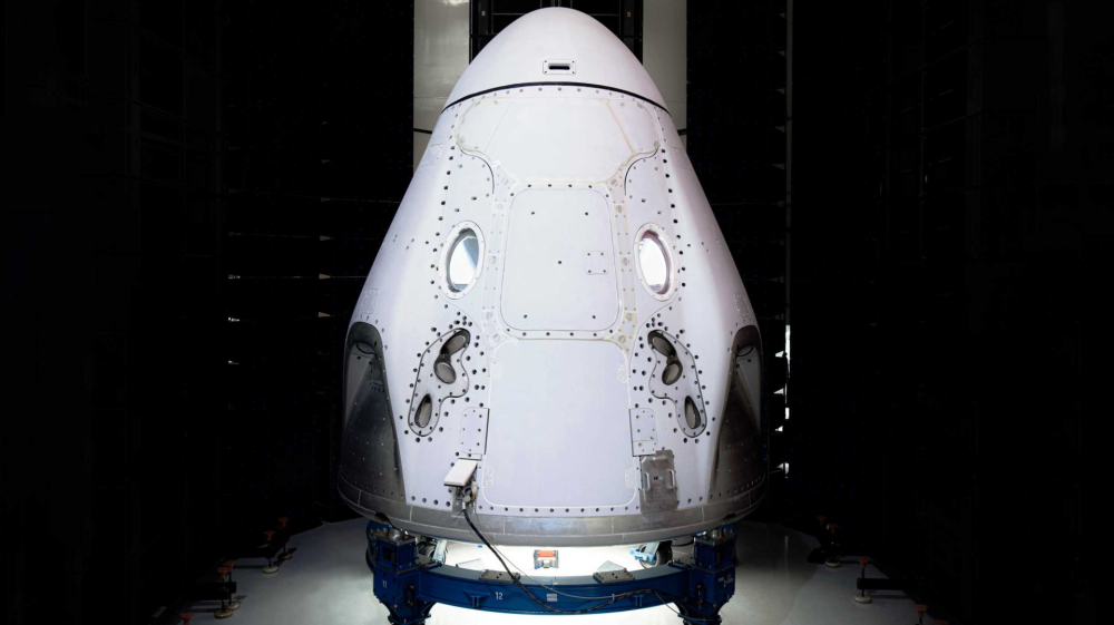 宇航员说,在太空行走过程中,spacex飞船的太空舱看起来实在是太棒了