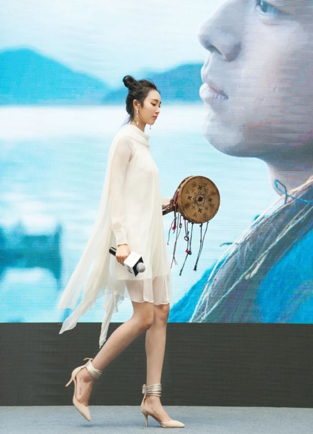 王紫璇:相比《河神》的小神婆,《少年班》的校花更难忘