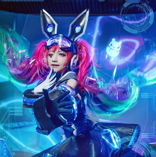 王者cosplay的专属头像,乔巴情侣头像一左一右 王者cos第八期:小姐姐扮演安琪拉,这样的安琪拉你喜欢