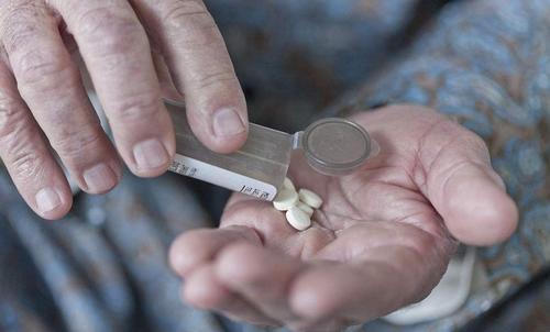 每天补钙，为什么还骨质疏松？这3个误区让你多年钙“白补”了