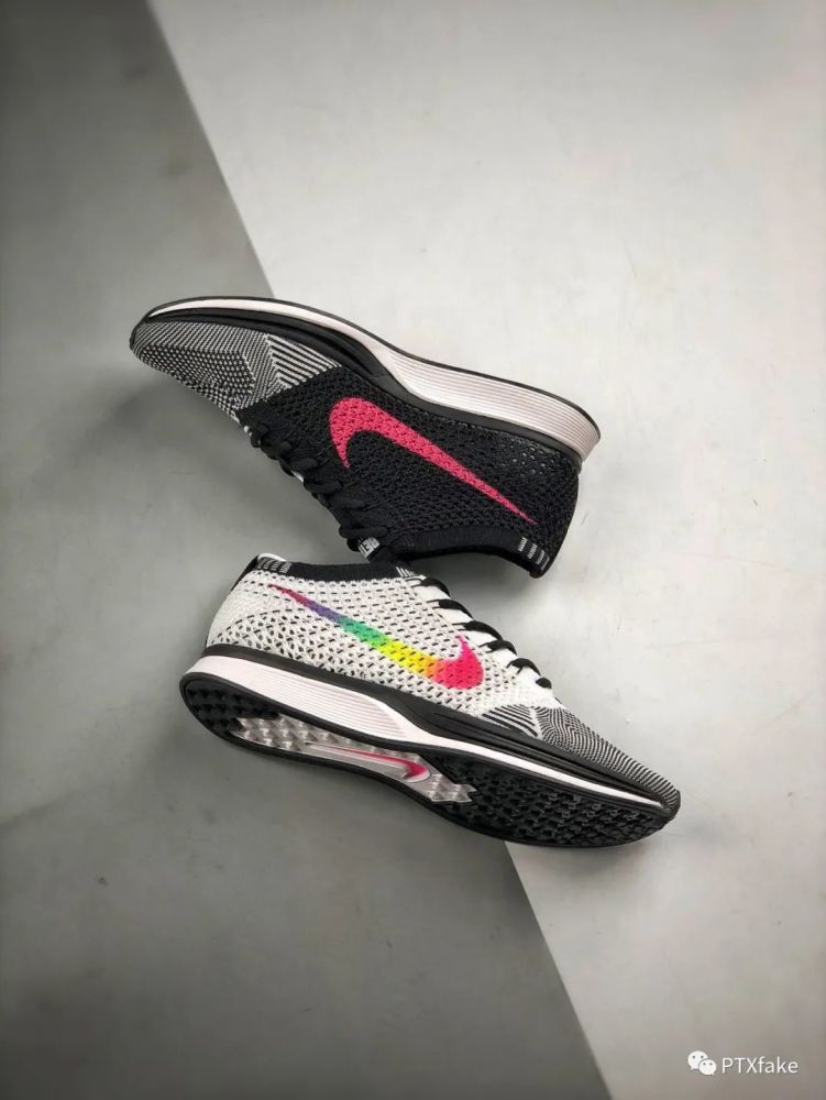彩虹色勾＋阴阳鞋面，NikeFR复古跑鞋开箱测评！