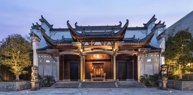 第一家安麓ahnluh是中国旅游协会会长,首旅集团董事长段强,携手安缦