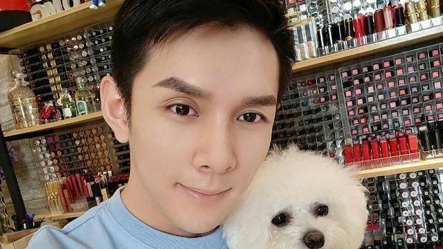 李佳琦的人气下滑,离开小助理之后真的不行了吗?