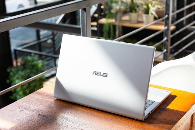 华硕笔记本vivobook15s,华硕vivobook15 薇娅精准选品!华硕vivobook15s仅9秒售罄,定位3k档受众更广
