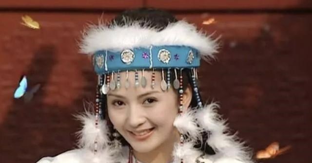 2000年香妃被甩车外身亡父亲哥哥相继离世母亲现状惹人怜