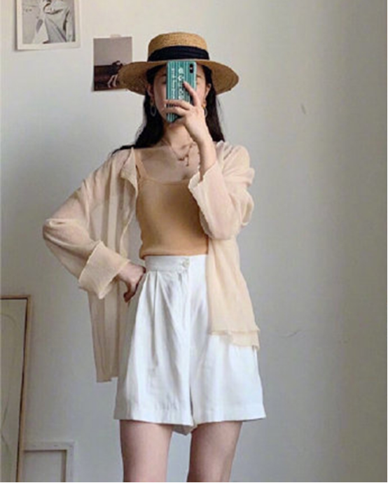 快扔掉你的阔腿裤吧!今年夏季流行这种宽松高腰裤,满满男友风 快扔掉你的阔腿裤吧!今年夏季流行这种宽松高腰裤,满满男友风