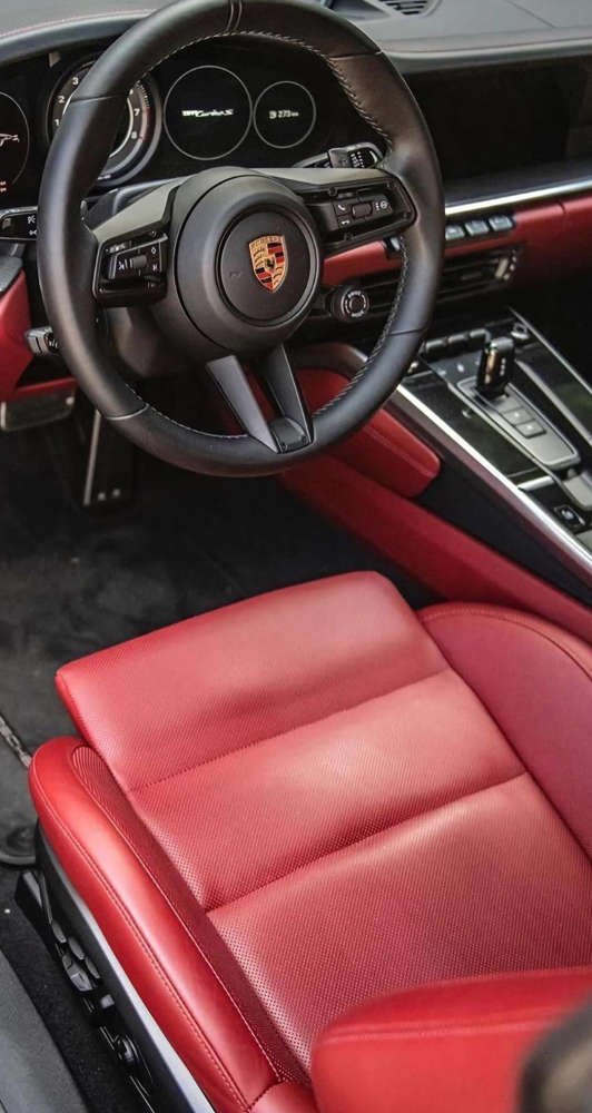 每日拿走不谢,跑车内部驾驶舱美图,男人的机械浪漫