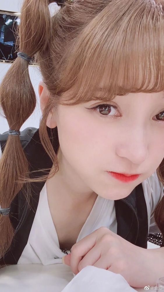 金莎带秤吃饭？！女明星也太严格了一点8……