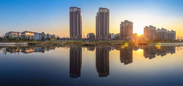 旧房安装电梯，为何1楼就会贬值？业主气愤：唯一的优点都没了
