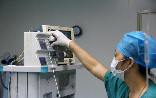 围麻醉期突发骨水泥反应综合征典型病例分享