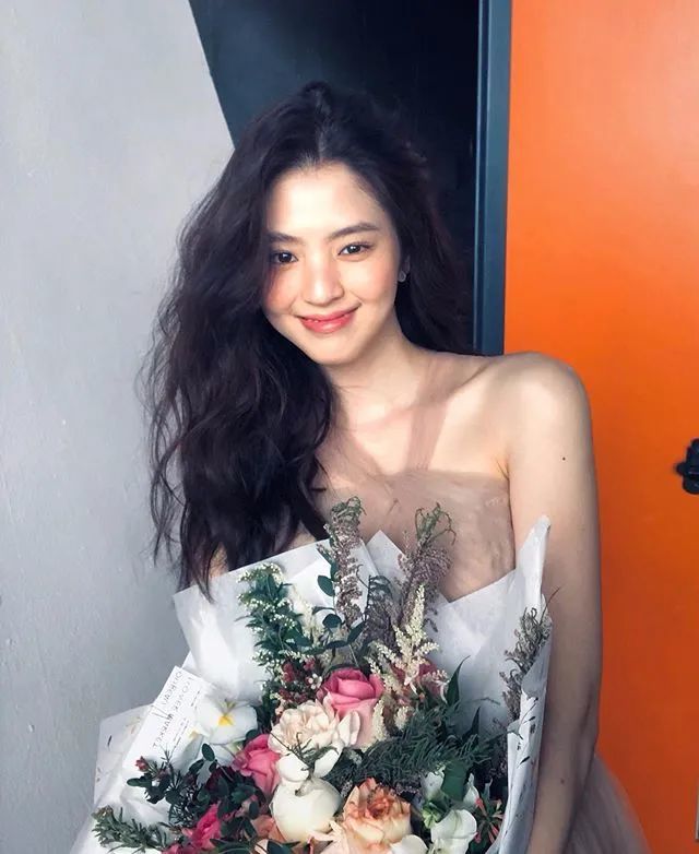 21天瘦20斤，5年不吃饭？为当好一个“小三”，她真的太拼了！
