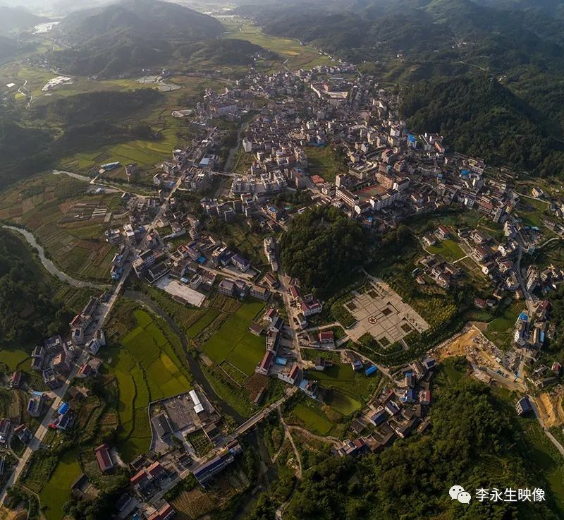 这里是湖南湘西永顺县——塔卧镇