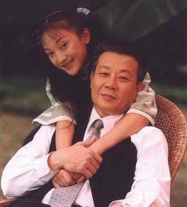 1984年,寇世勋出演《昨夜星辰》,再次挑大梁的寇世勋,因为电视剧的