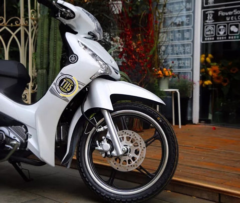 雅马哈代步弯梁车65kw堪比125级踏板百公里油耗16l