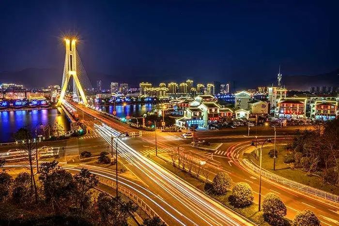 大众路,大洋路,花园路……丽水人的夜生活,最爱这些地方!