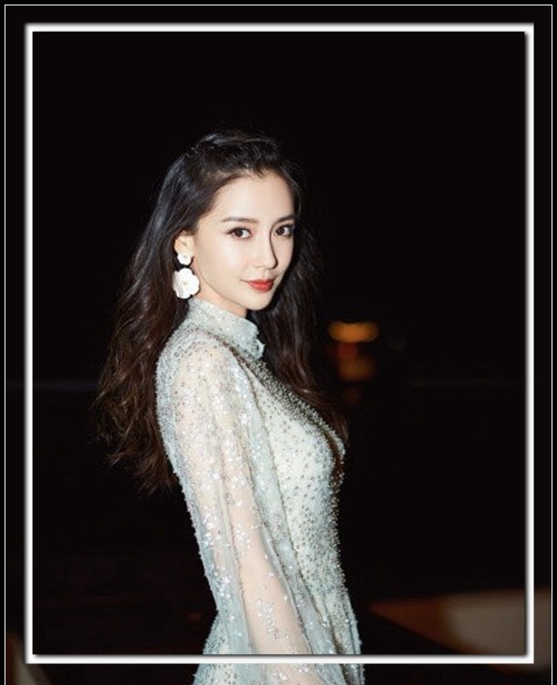 angelababy穿着星空裙,美得像是人间小仙女