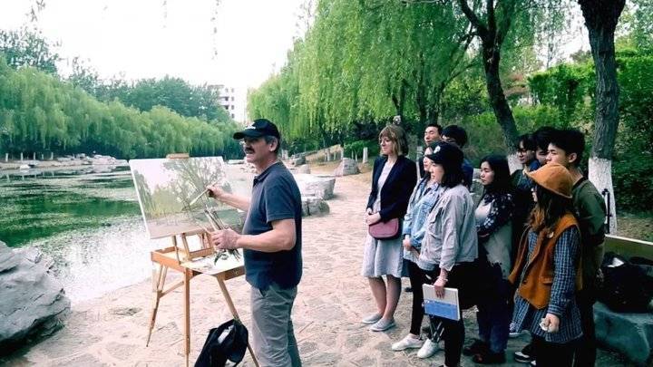 天青色等烟雨,济南大学美术与设计学院在等你