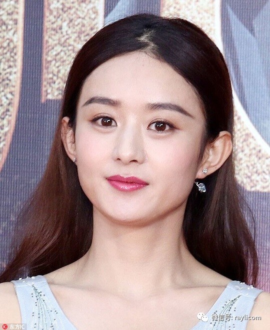 颖宝色目测会火！“轮廓玫瑰唇”气质满分颜值刷新