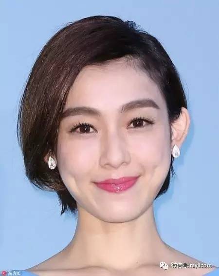 颖宝色目测会火！“轮廓玫瑰唇”气质满分颜值刷新