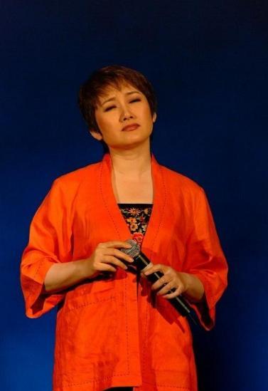 "任性"的成方圆:曾拒绝和王刚生孩子,今60岁无儿无女