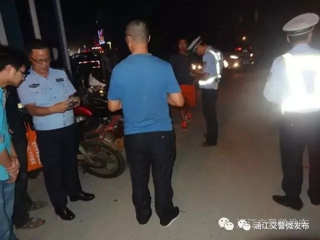 【警察故事】交警一线的"老黄牛—李玉标