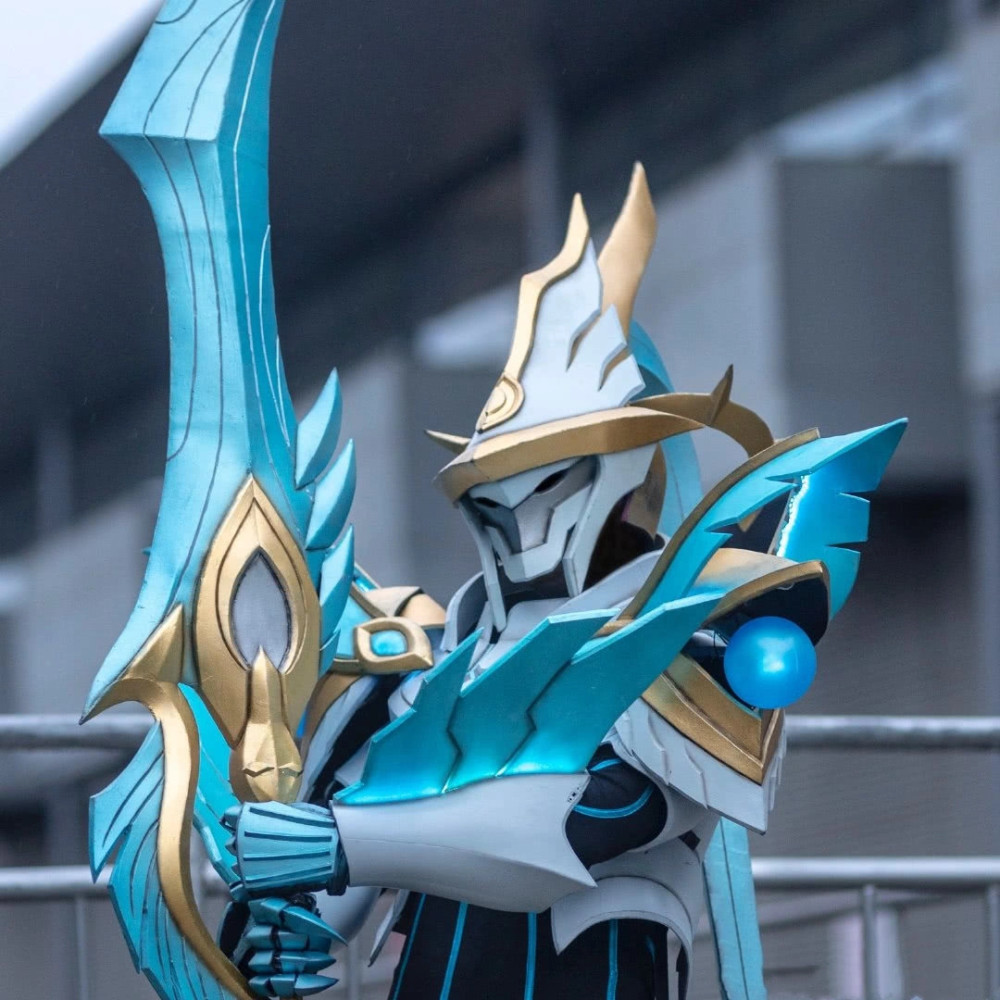 天使的翅膀凡人是看不到的,小姐姐完美还原曙光守护者