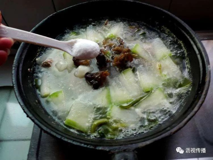 小暑养生：饮食要清淡心情要平静