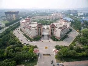 全民健身，八段锦学起来！