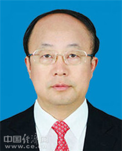 费东斌接替杜学军任乌兰察布市委书记王亚新提名副市长