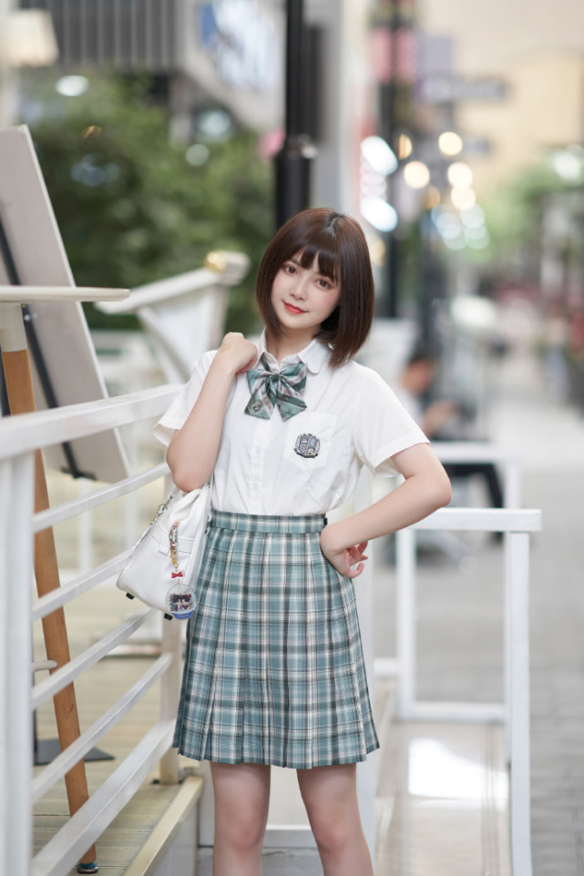 jk少女绿皮鸭