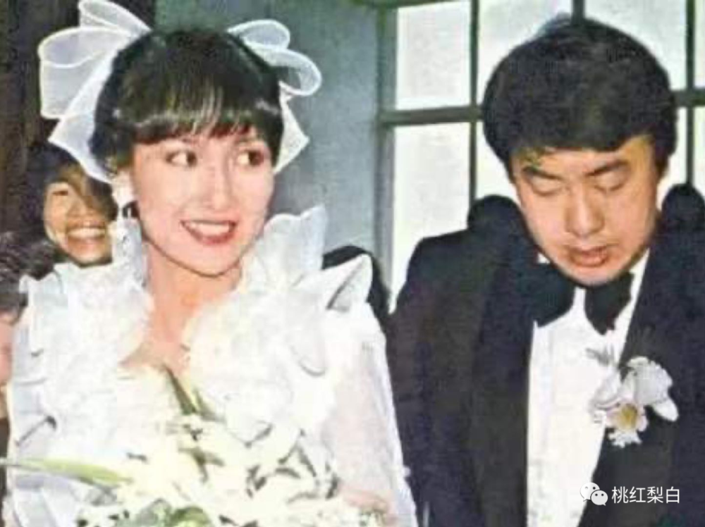 但彼时马清伟是有老婆的,老婆还是《新白娘子传奇》里的小青扮演者