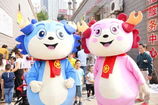 听说线下的我们,你们都很喜欢呀我们是麒麒麟麟各位