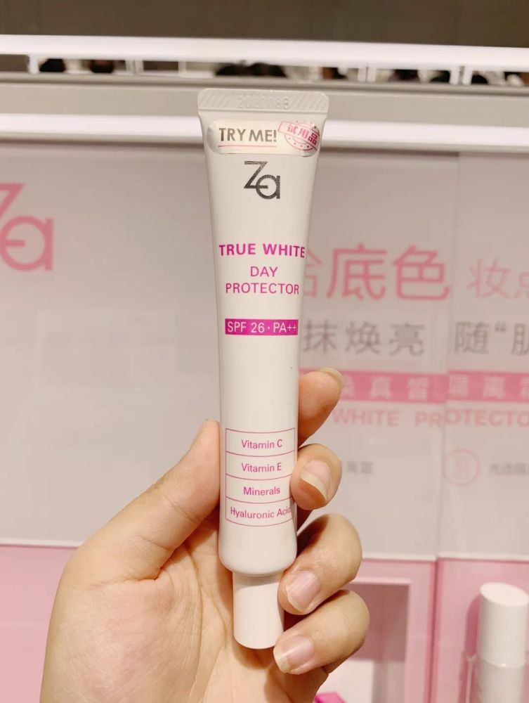调色师：乌鲁木齐精致少女的彩妆游乐园