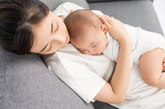 1岁内宝宝生长规律：有多个猛涨期，抓住一个未来身高发育就稳了