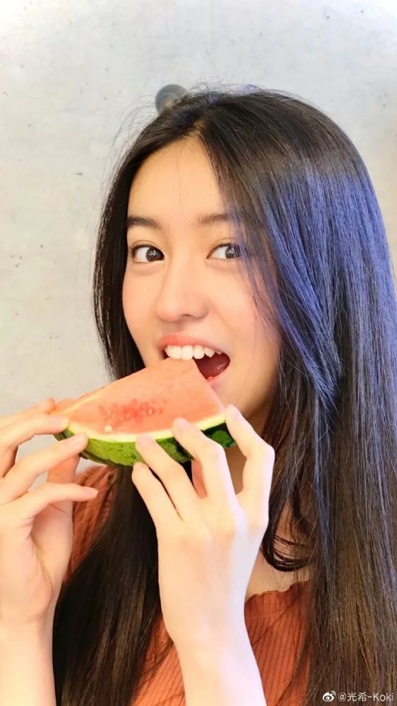 木村心美快去做木村光希的专职摄影师吧！