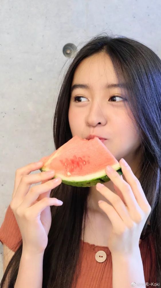 木村心美快去做木村光希的专职摄影师吧！