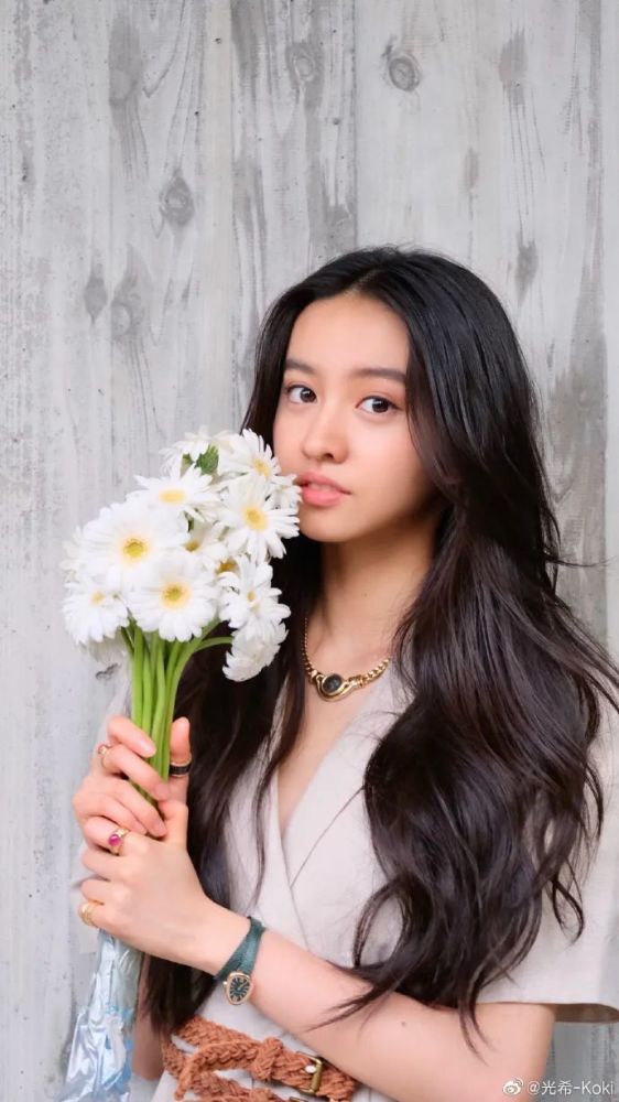 木村心美快去做木村光希的专职摄影师吧！