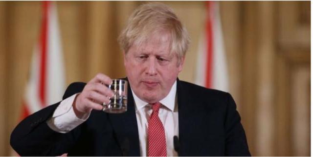 发型不羁剪发挺积极！英国首相换发型，头发稀疏不做“金毛怪咖”