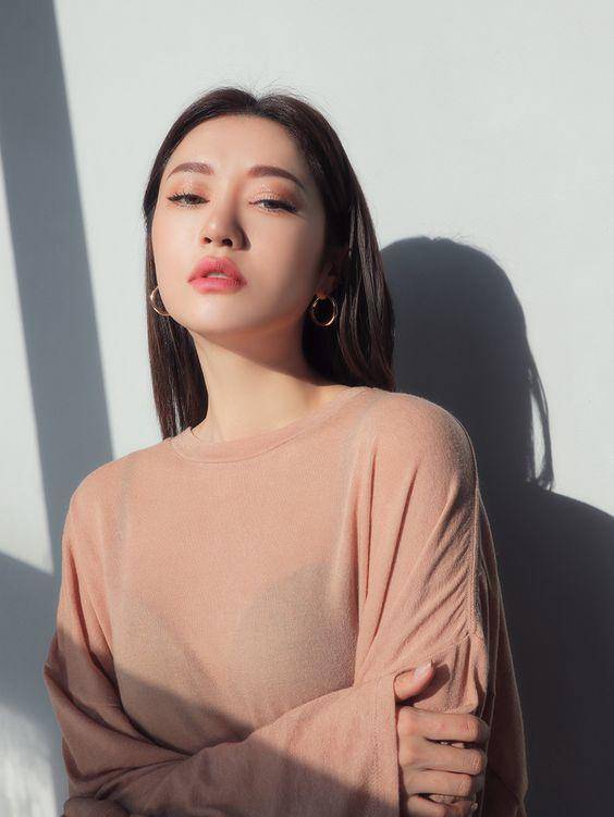 这个夏天，画一个和【姐姐们】一样的活力妆，不被定义的30+