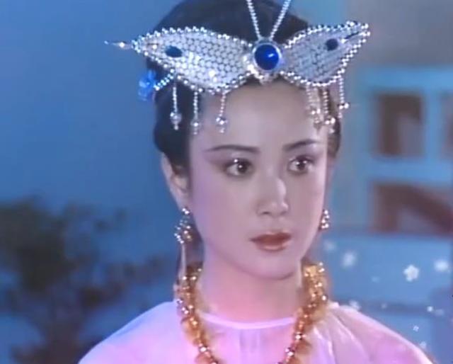 傅艺伟版的苏妲己造型,看完后才发现现在流行的都是她