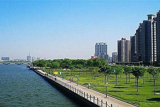 安庆市2019年gdp_安庆市地图(3)