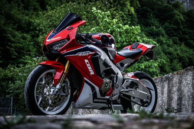 本田cbr 1000rr 机车美图 重机车guga_bikerider