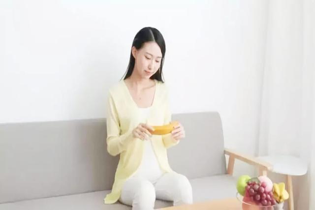 孕期孕妈这样吃，胎儿不喜欢！不仅没营养，还影响胎宝宝的发育