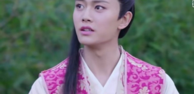 任嘉伦