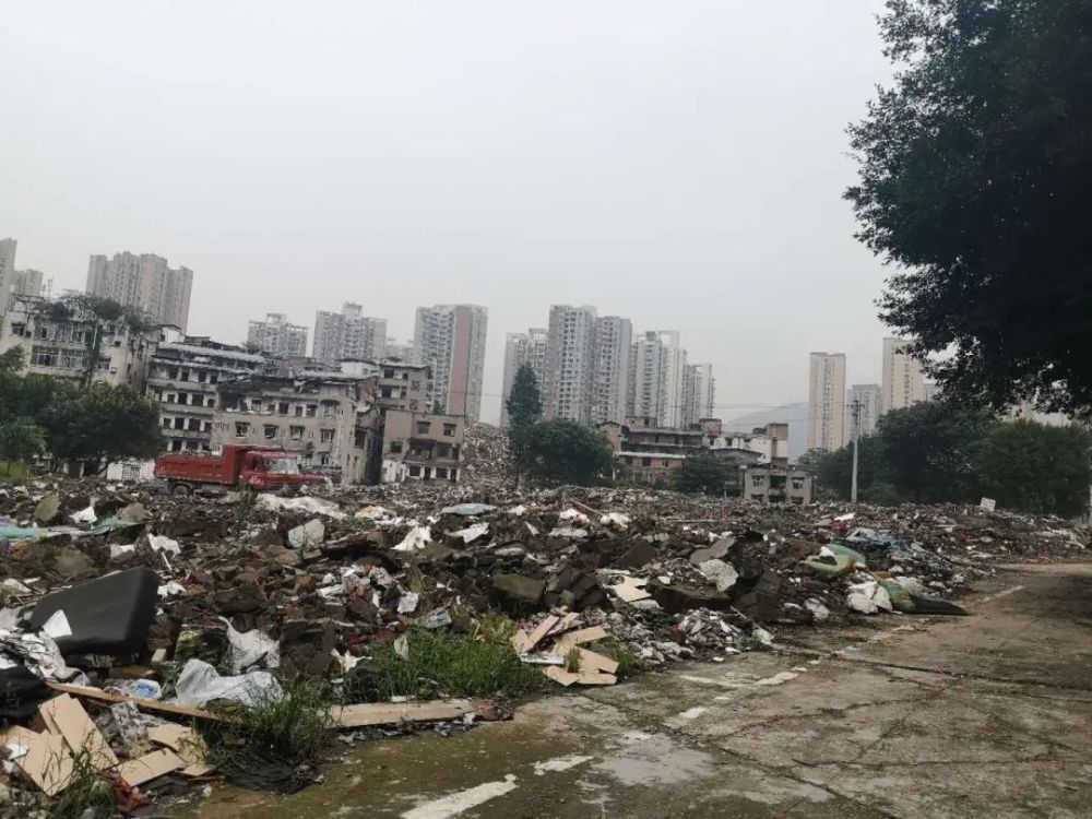 独家！沙区现大规模拆迁，有人赔了五六套？废墟中还有人居住，真相……