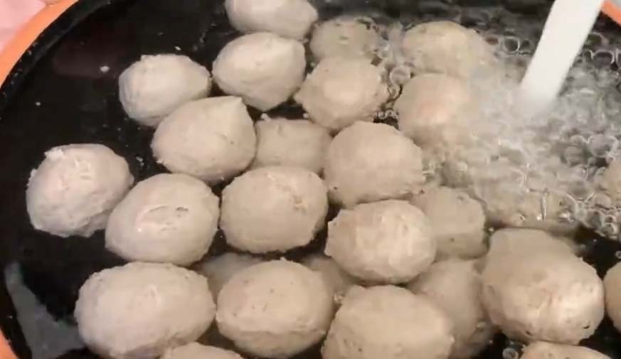 家常版牛肉丸制作过程